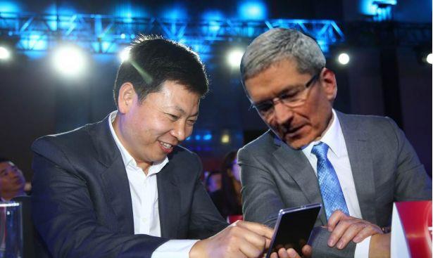 麒麟980|从3999跌至1958，麒麟980+徕卡三摄，网友：终于等到了！