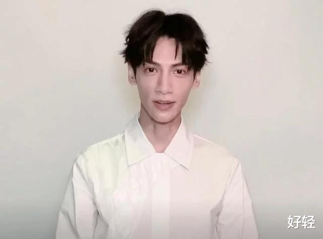 罗云熙|罗云熙，为拍戏半月瘦12斤，坦言：不要节食，换一种食材试试