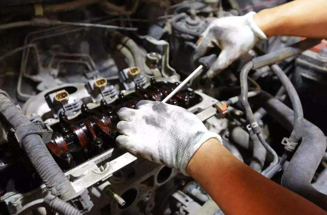 ▲92和95号汽油区别多大?小伙亲身测试完懵了:这么多年都加错了?