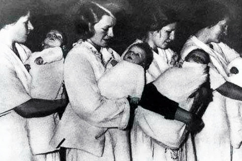 [希特勒]二战德国实施了秘密人种计划, 在地下花园里, 无数的美女等待怀孕