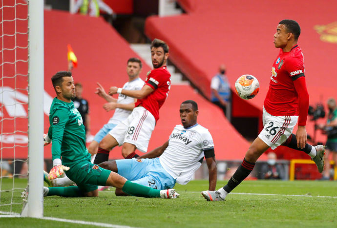 曼联|爆冷!曼联被鱼腩球队逼平,博格巴犯大错,18岁帝星拯救曼联