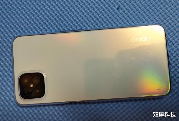 5g手机▲120Hz+双模5G,售价2199元,前后总共六摄