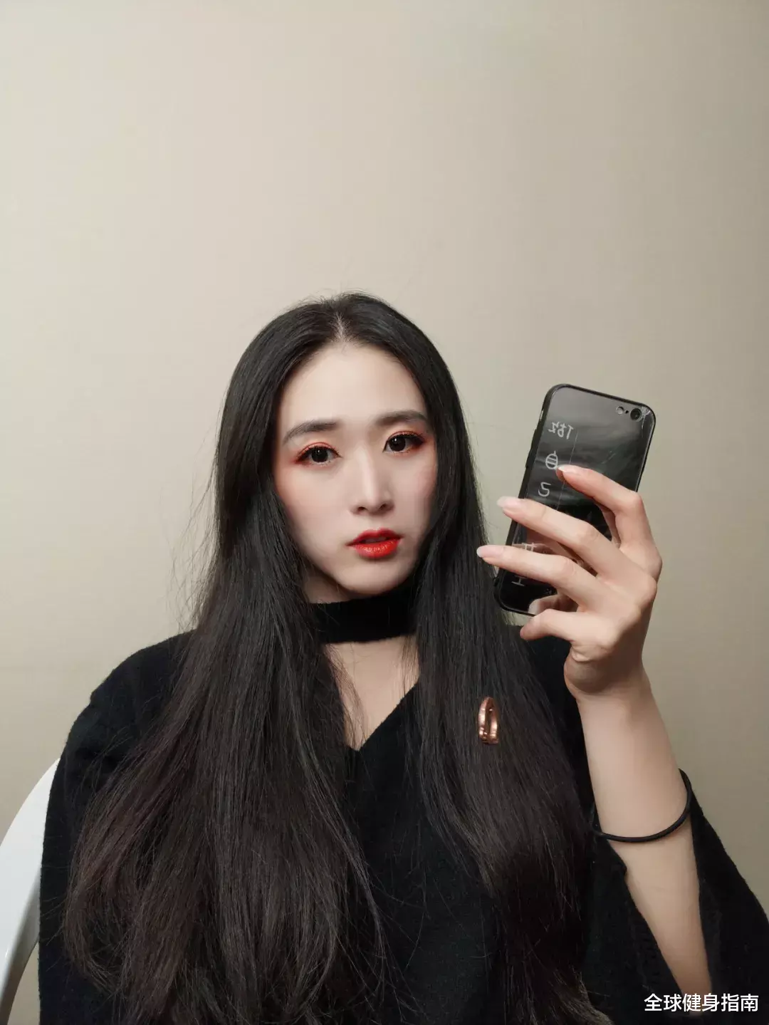 |这位跳钢管舞的顶级美人，我希望每个人都能记住她......