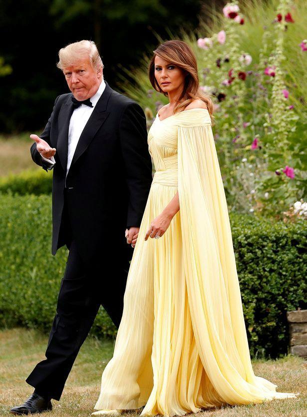 巴伦■特朗普携带妻儿逃至白宫避难！14岁的巴伦高2米，九头身比例天生的模特