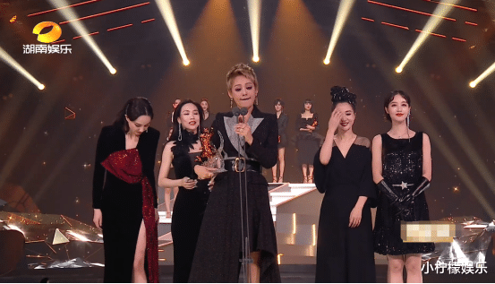 宁静|《浪姐》宁静好刚!台前狠怼黄龄!后台因李斯丹妮抱团被宁静讽刺