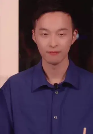 郑爽|郑爽直播翻车：粉丝曝主播输完液就来直播，义务帮忙却被郑爽怼跑