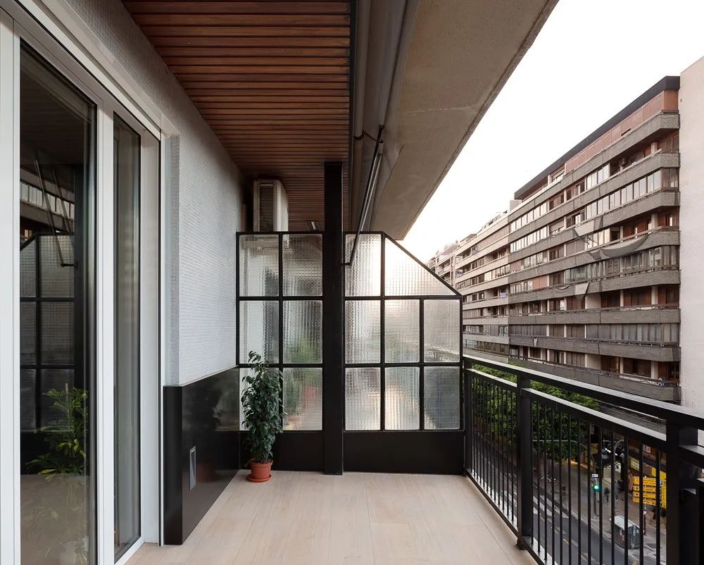 []175㎡ 的大平层，灯光这样设计，高级感翻一倍！