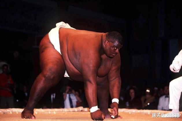 「祝铭震」日本相扑巨星亚伯勒,身价千万美金,妻子扬言睡觉会担惊受怕