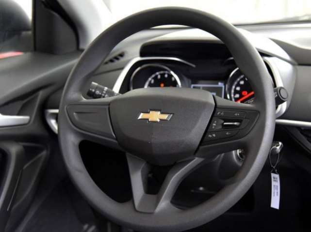 #日产逍客#雪佛兰“小钢炮”9万起,不香?造型硬派,逍客太贵就看它吧