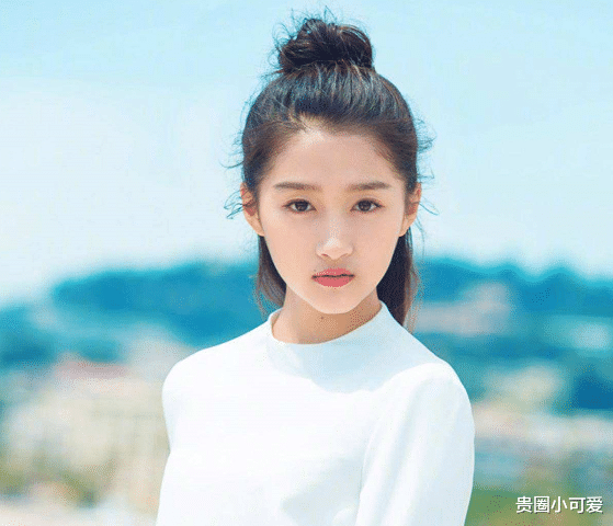 [官宣]《奔跑吧》正式官宣定档！成员站位引热议：baby不再是C位，关晓彤靠边站