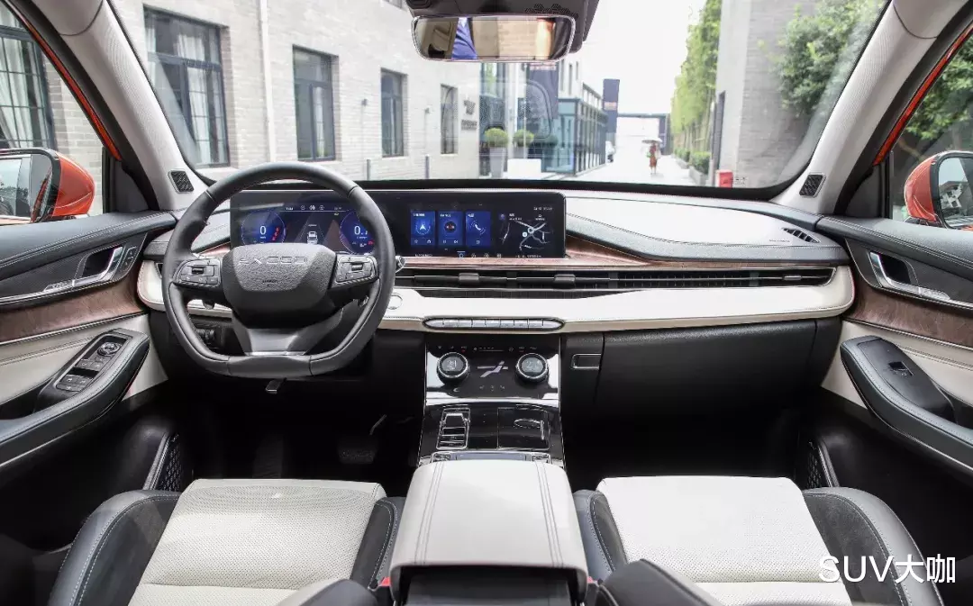 [长安CS75]这4款SUV坐进车里，你才明白什么叫10万价格50万档次！