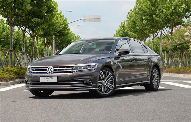 #辉昂#大众豪车跌出“白菜价”，从34万降到22万，档次不输宝马5系