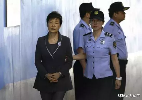 朴槿惠：结束了！朴槿惠一直被亲近之人伤害！