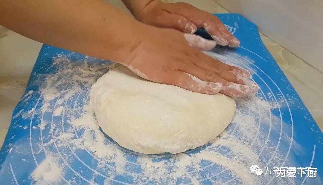 面粉■面粉这样做才好吃，加几勺白糖，外皮焦脆又营养，出锅孩子抢着吃