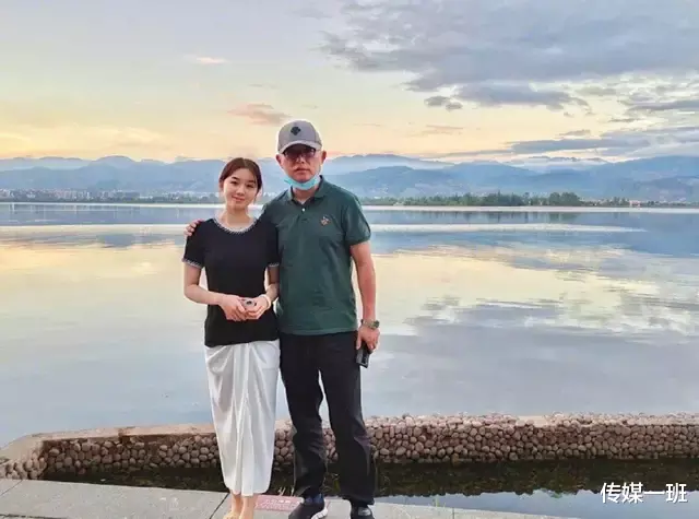 孟非|孟非晒女儿孟星亚漂亮近照，网友却在撮合她和郭麒麟成一对