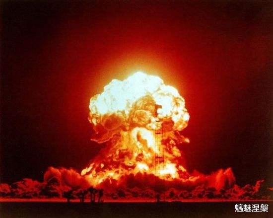 光刻机：造原子弹和光刻机哪个更难？