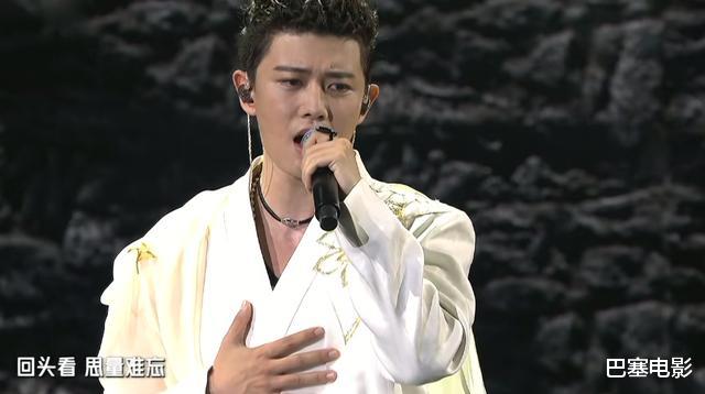 假唱|东方818晚会一团糟，刘敏涛表情失控再升级，孟美岐带李云迪尬跳