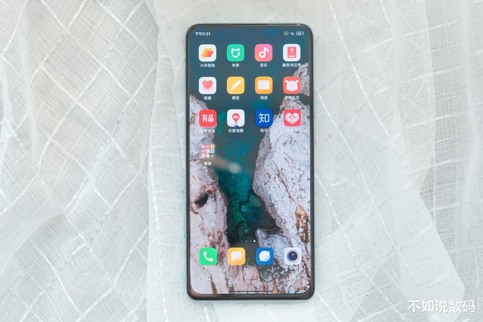 红米手机|发布两个月仍然缺货，Redmi K30至尊版一机难求，还有必要再等吗？