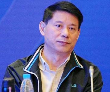 #姚明#中国男篮的“老鼠屎”,开除王治郅不说,还害姚明提前退役