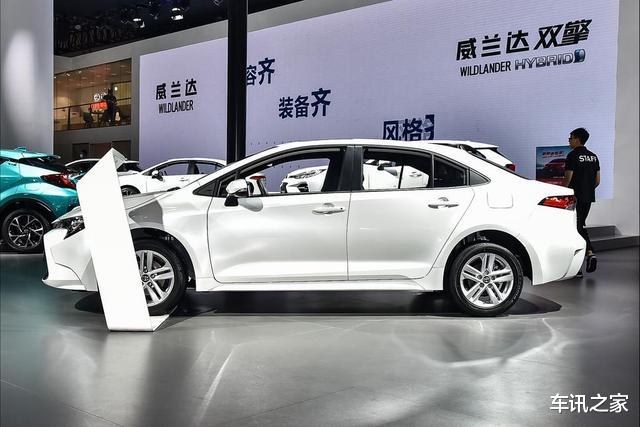 丰田雷凌|2021款家轿王上市,6月狂甩1.4万辆,黄金动力油耗4.1,关键价格亲民