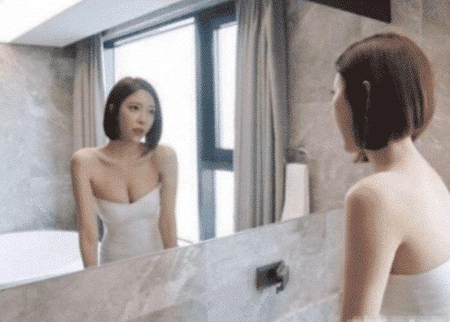 米娜|相差17岁“母子恋”终于开花结果，看到女方后，网友：这波不亏