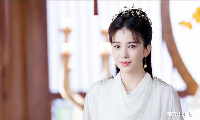 琉璃|不撕番、不看重咖位，撑得起绝世美女，《琉璃》中她抢了主角风头