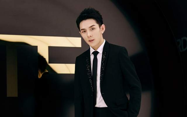 李雪琴|再有明星带货翻车！李佳琦李雪琴都进行回应，辛巴燕窝持续发酵