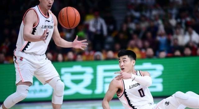 「辽宁男篮」他是辽宁队最悲催后卫!技术一流却被老叔雪藏,如今成交易筹码!