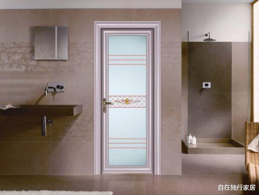 |卫生间门原来那么多款式，很多人都还在装推拉门，早就过时了
