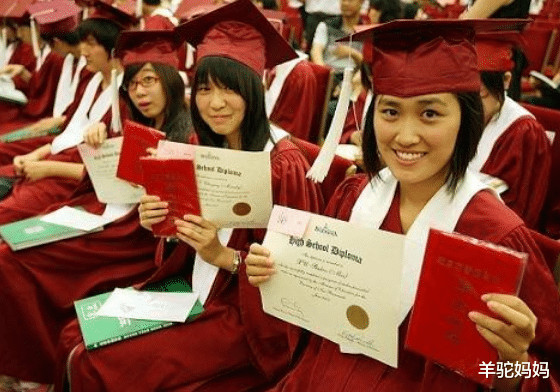 高校|今年这类大学处境有点“惨”，投档位骤降数万位，学生也不买账