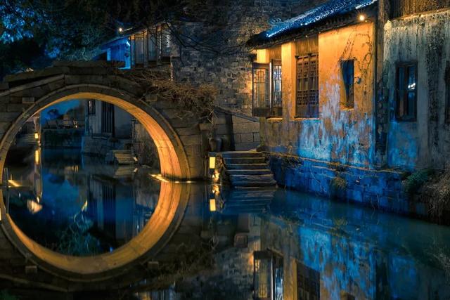 #古镇#国内哪里的古镇最美？看完刷新你的认知！