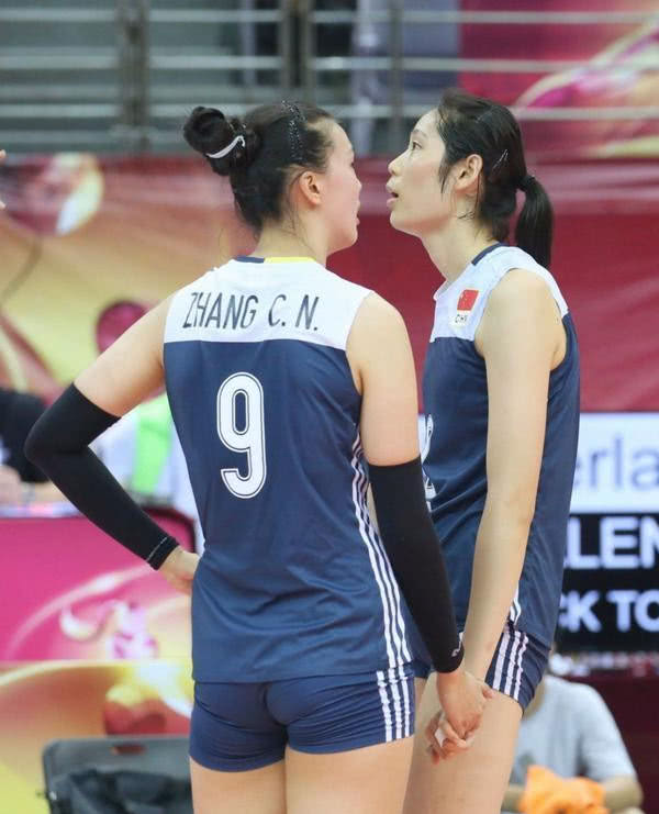 张常宁@女排大将张常宁带领中国队,战胜有埃格努的意大利队,很简单?