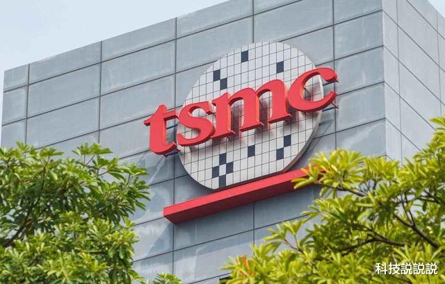 华为mate40|华为Mate40最新消息被确定,数亿花粉猝不及防,幸福来得太突然!