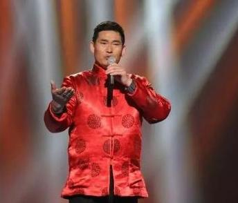 「朱之文」在\大衣哥\朱之文的家里，上演着人性丑陋的一幕幕