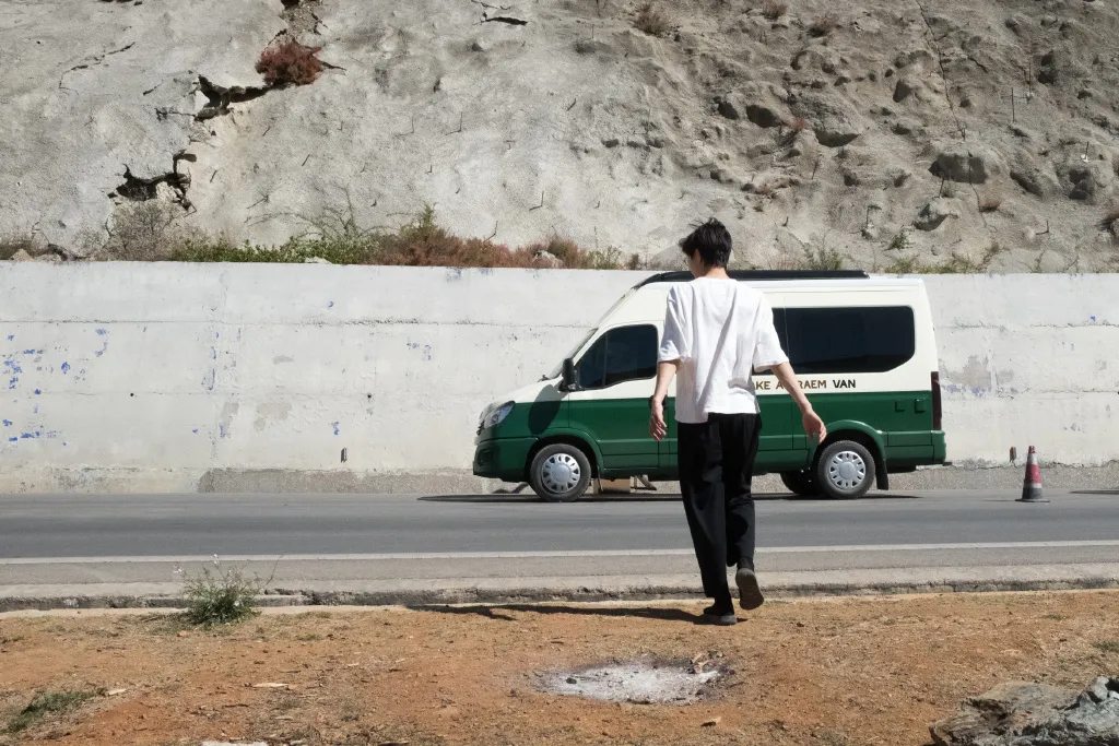 陈鸿宇|他的成名曲《理想三旬》我听了5年,终于被这首新歌打败