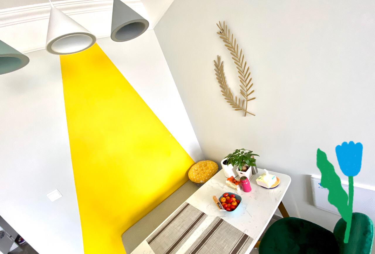 「」她家新房装修只花了10万，全屋不做吊顶真心漂亮，进屋就被迷住！