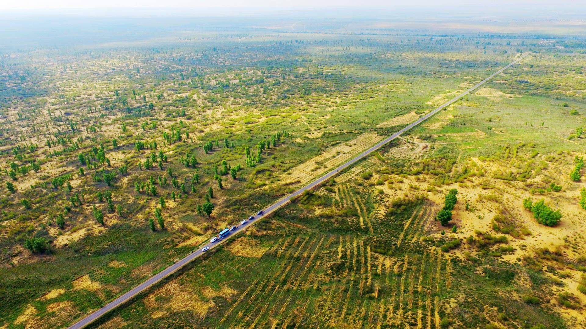 毛乌素沙漠@我国最“憋屈”的沙漠，身为国内四大沙漠之一，如今快成大漠绿洲