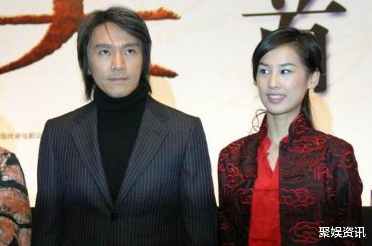 李赛凤▲被周星驰封杀的两位女星，前者乖乖退圈，后者让周星驰损失近千万