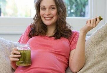 【怀孕】孕妈身体如果出现4个特征，那么恭喜你，肚中可能是个“小公主”