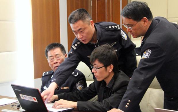 青海新闻联播 男子以报警为由，敲诈勒索足疗店！足疗经理：又没有非法经营怕啥