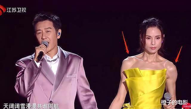 李若彤|李若彤被指健身过头，像个金刚芭比，网友调侃：一巴掌可以打死段誉