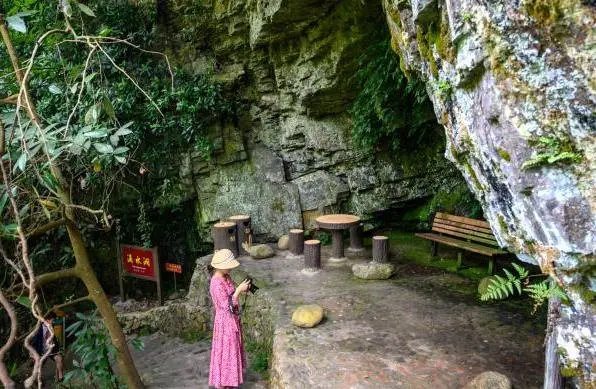 「安徽」华东大裂谷,安徽宁国最著名的旅游景点,通体封闭如世外桃源