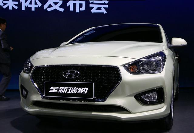 【瑞纳】卖“白菜价”的合资！跌至4.7万，一箱油跑820km，家用耐造开不坏