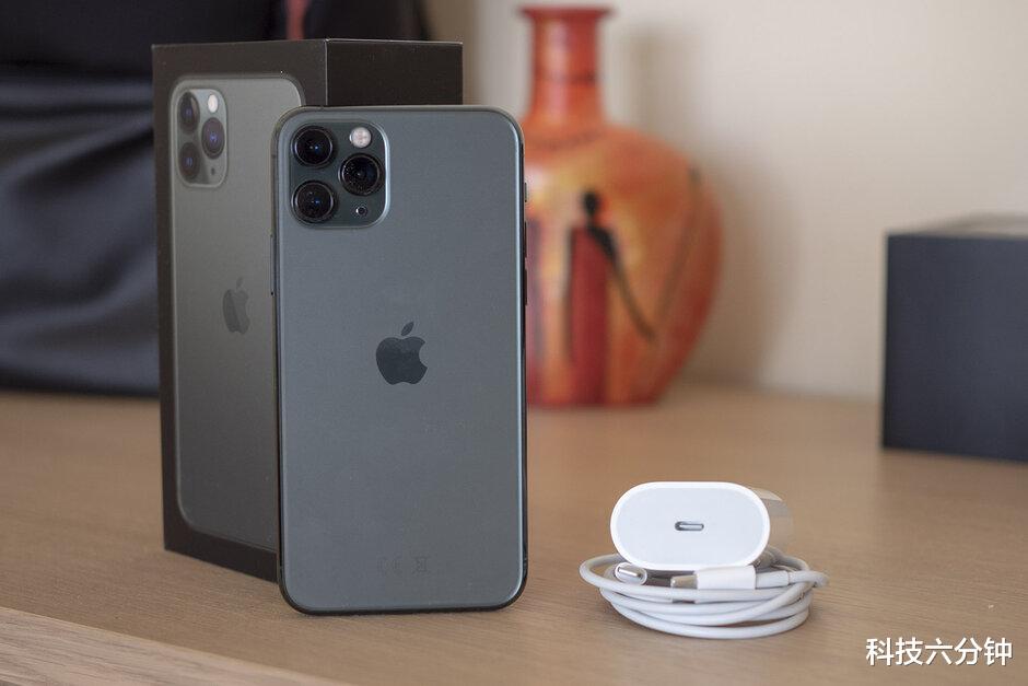 iphone11|库克开始发力，A13仿生芯片+Face-ID大降1671，可惜依旧卖不动