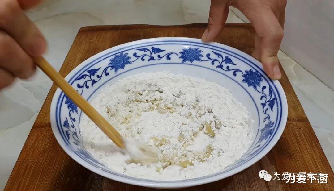 月饼|中秋节月饼这样做,锅里烙一烙,个个香酥掉渣,不用烤箱也能成功