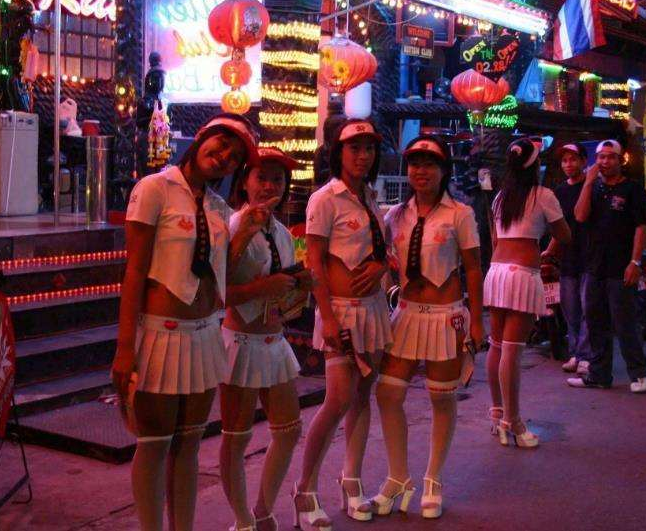 「芭提雅」“不夜城”芭提雅的真实面貌，富人的“天堂”，穷人的“地狱”