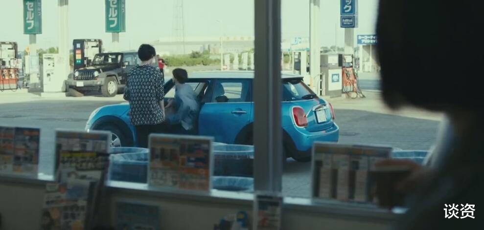 『电影』想看酷姐姐组乐队,想跟酷姐姐谈恋爱