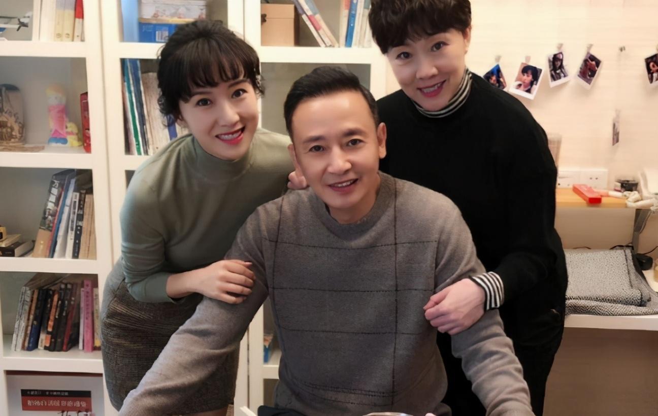 都挺好|出道22年未红，因“长得帅”被拉去演戏，今59岁凭《都挺好》大火