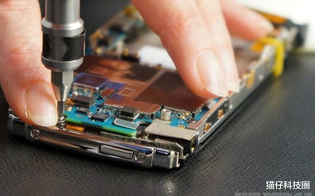 三星|倪光南公开发声，美国计划再度落空，芯片“禁令”只是“假把式”