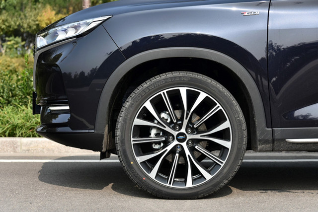 【欧尚x7】果然没让大家白等！轴距2780mm，国六机+独悬，8万开出18万的气场